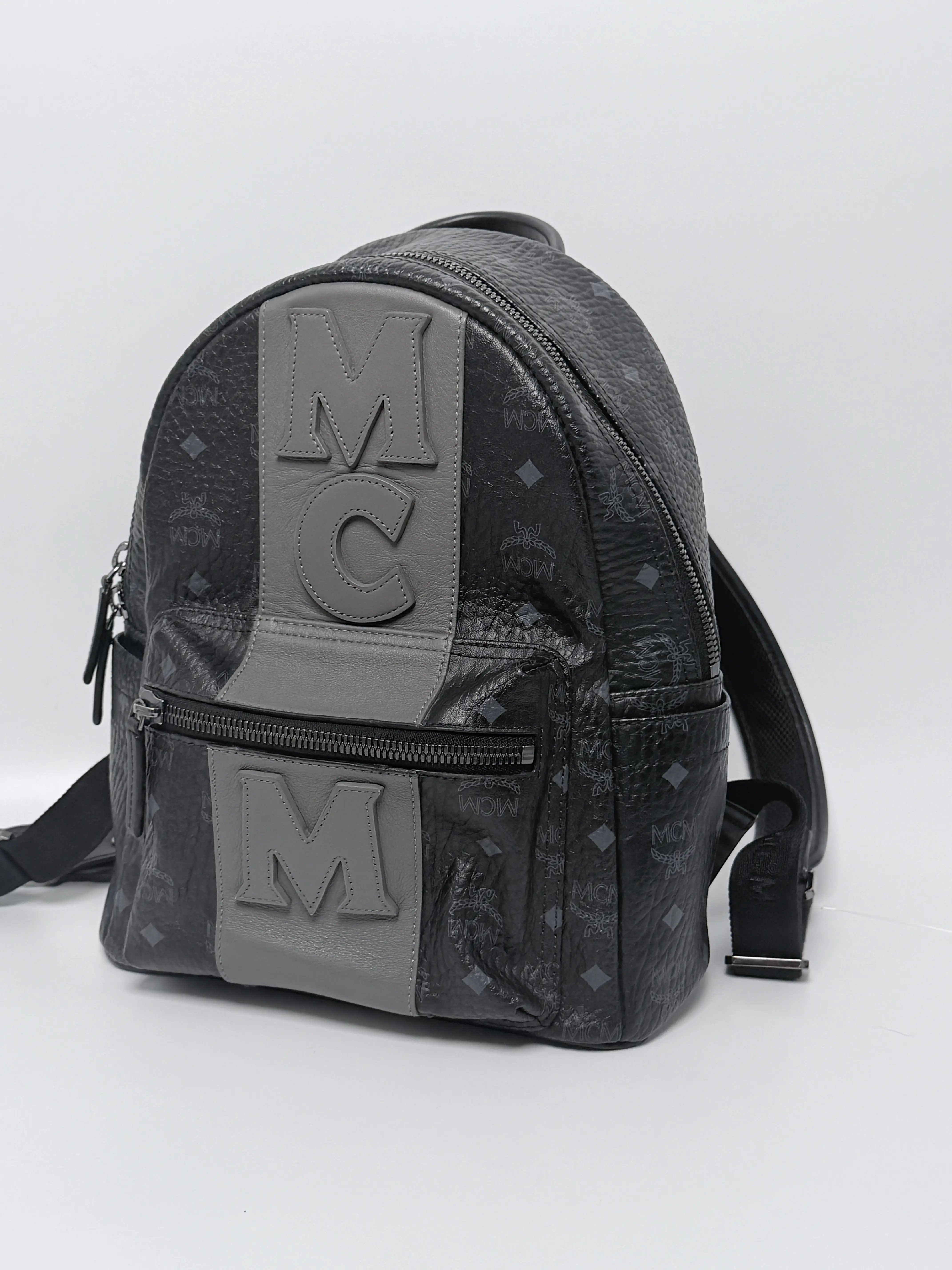 Pre-owned MCM leather Backpacks Stark Logo Stripe Backpack ZS002MCM