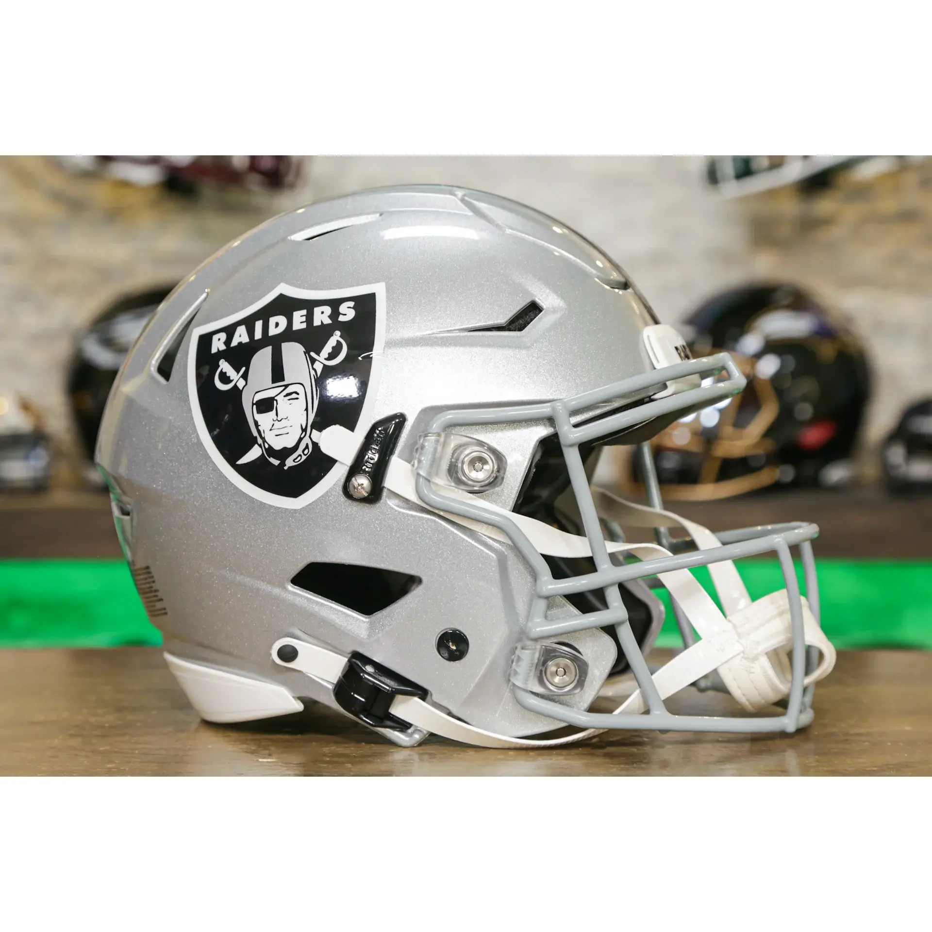 Las Vegas Raiders Riddell SpeedFlex Helmet