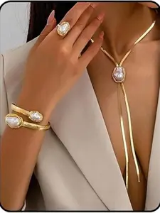 Baroque Pearl Jewelry Set for Women，3PCS Gold Long Herringbone Necklace Bracelet Ring Pearl Set Elegant Vintage Adjustable Trendy Jewelry Gift