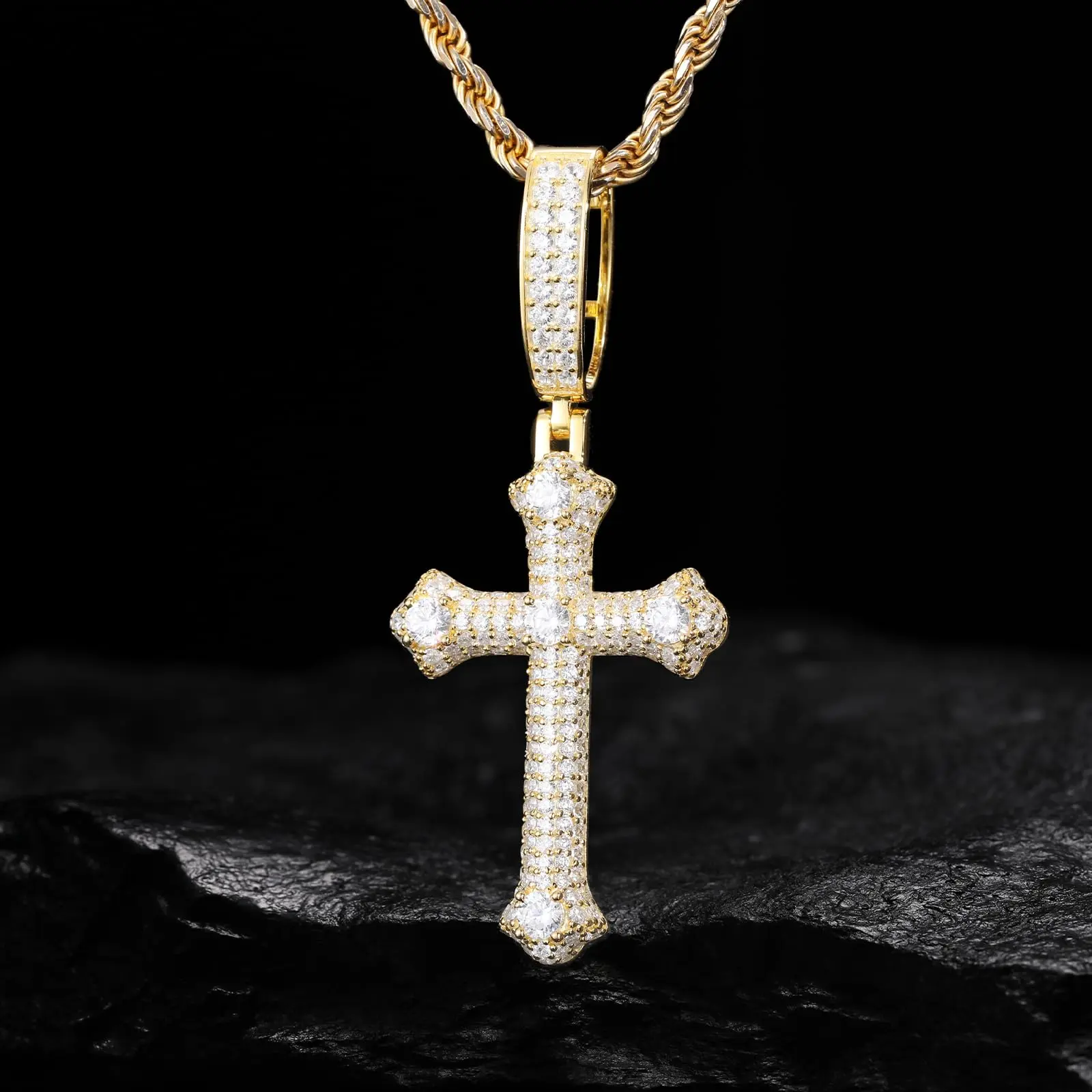 LANDEN Moissanite Cross Necklace for Men 925 Sterling Silver Moissanite Cross Pendants Iced Out 18K White Yellow Gold Plated Hip Hop Diamond Cross Chain Birthday Christmas Gifts cubic zirconia cross necklace
