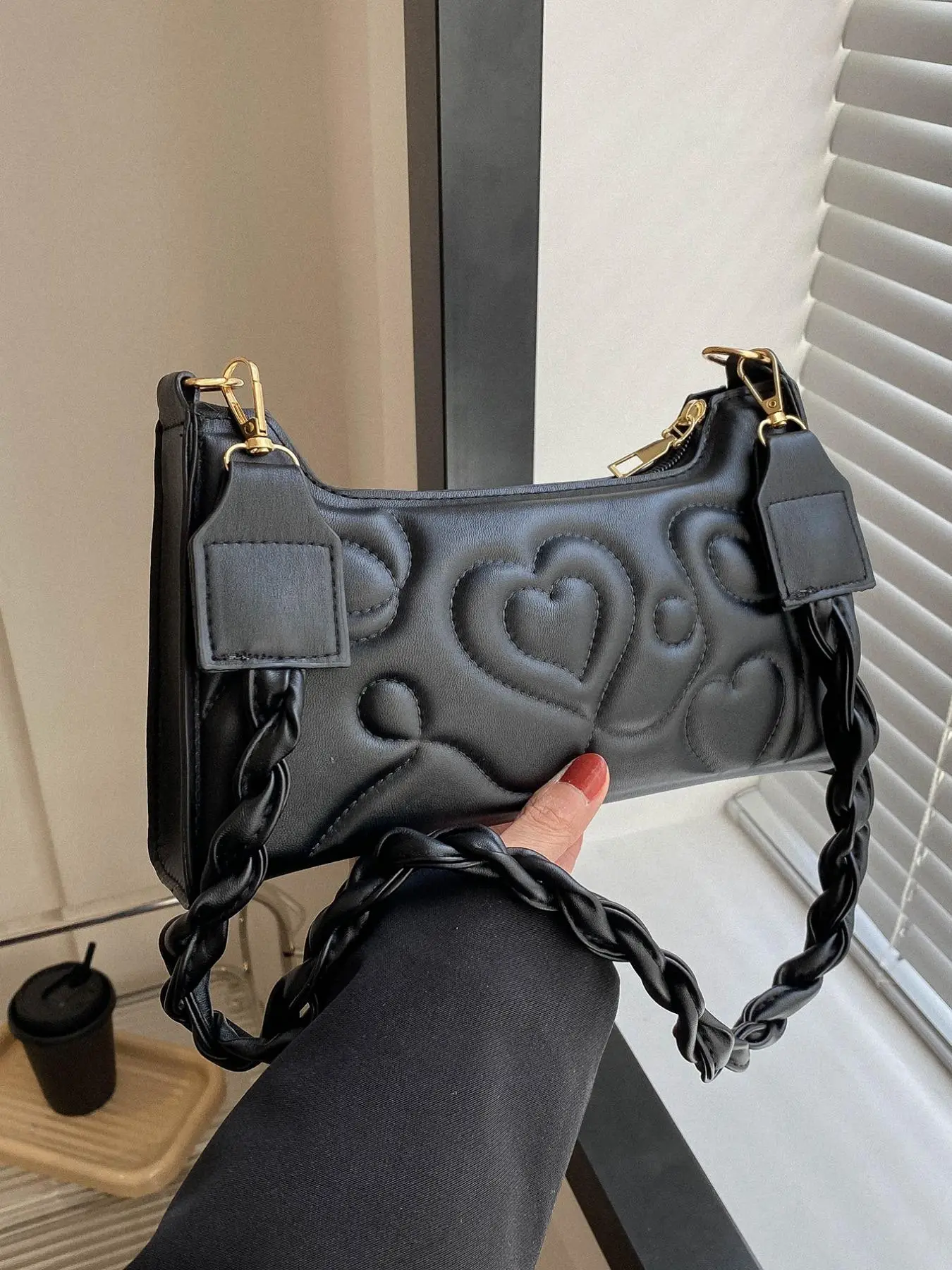 Heart-shaped Quilted Design Shoulder Bag, Casual Versatile Pu Leather Shoulder Bag with Twist Strap, Female All-match Trendy Bag for Daily Used, Vale