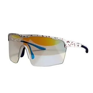 Photochromic Cycling Sunglasses: Auto-adapts to light, fits the face securely without slipping, for safe and comfortable cycling