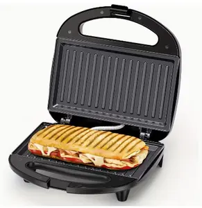 Sandwich Maker Non-Stick 750W Rapid Heating Easy-to-Clean Compact Design for Breakfast Snacks and Desserts