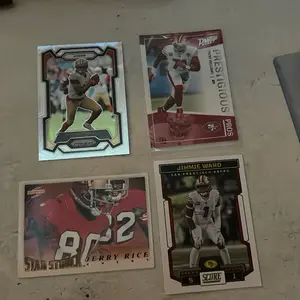 San Francisco 49ers Mystery 4-Card Pack, Collectible Sports Cards Packs