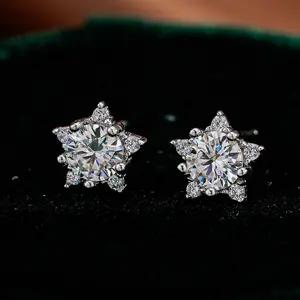925 Sterling Silver Star Zirconia Stud Earrings Sparkling Star Design Hypoallergenic Jewelry Gift for Women Girls Everyday Elegance Elegant