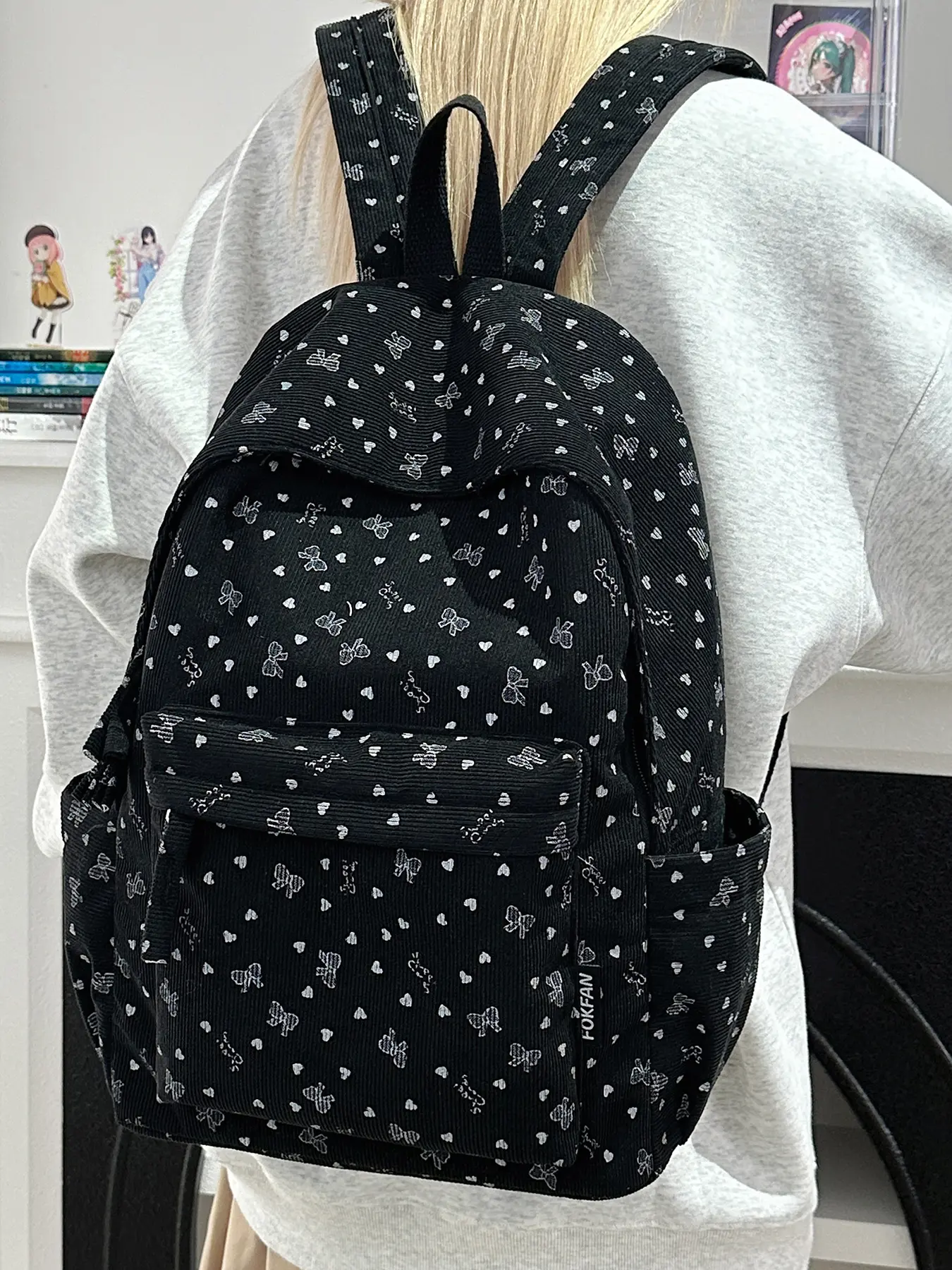 1pc Women's backpack with large capacity and zipper closure, fashionable and versatile, Stylish Daypack, Trendy Backpack, Multifunction backpack, suitable for students to go to school, travel to work and commute. Women's backpack