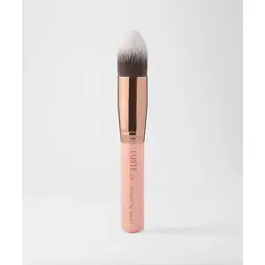 LUXIE 536 Makeup Brush - Pointed Top Kabuki Brush - Rose Gold