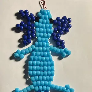 Axolotl Beaded Key Chain - Light and Dark Blue, Features Blue Beads for Keyring, Simple Design, Ideal for Gifts and Decor