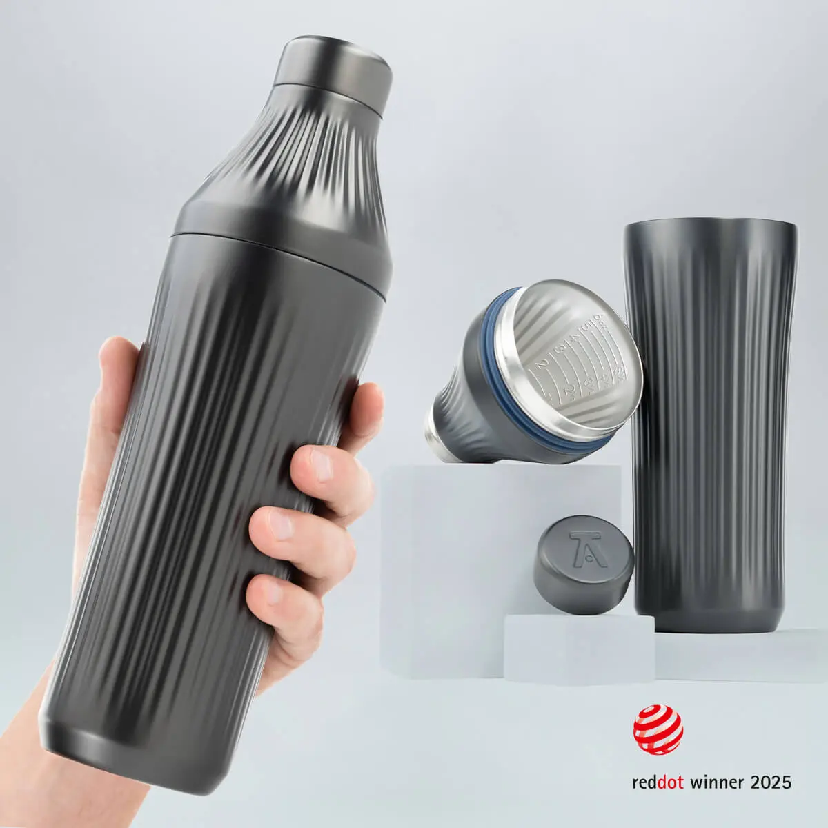 Diamond Edition Hybrid Cocktail Shaker Diamond Edition Hybrid Cocktail Shaker