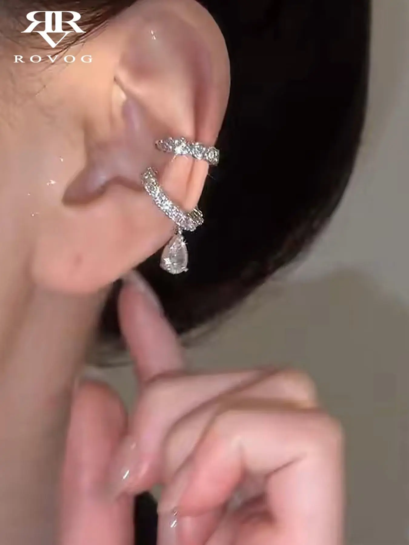 Double Layer Sparkling Zirconia Decorated Ear Cuff, Fashionable Earrings for Women & Girls, High Quality Earrings, Trendy All-match & Exquisite Jewelry, Chic Gorgeous Jewelry for Birthday Gift, Trendy fashionable accessories, Earcuff