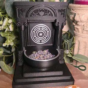 Mini Hecate Altar 5 Inch Goddess Shrine Wheel Black Sparkle Magic Witchcraft Altar Decor Pagan Gift