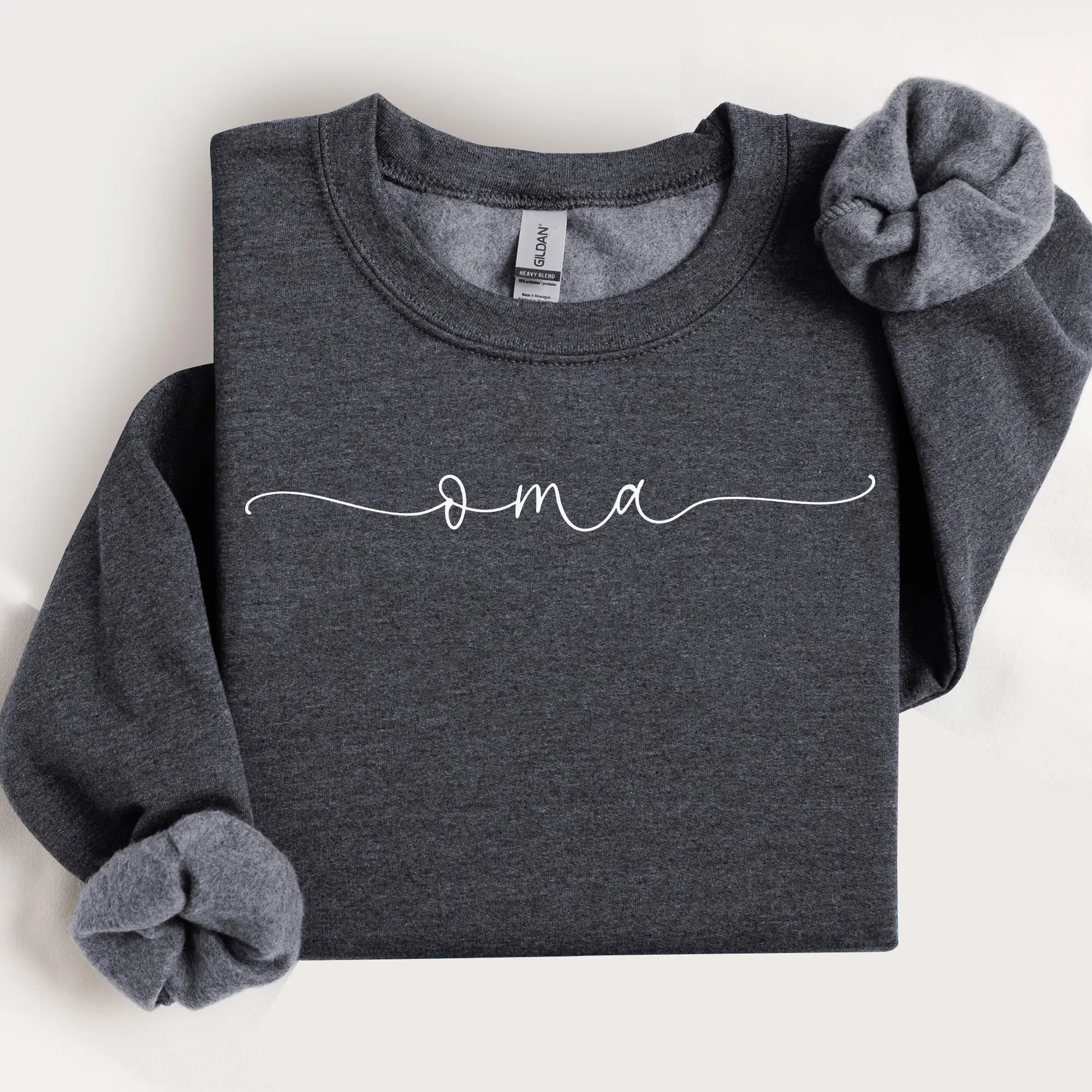 Oma Sweatshirt, Oma Shirt, Oma Gift,  pregnancy announcement, new Oma gift, grandma gift