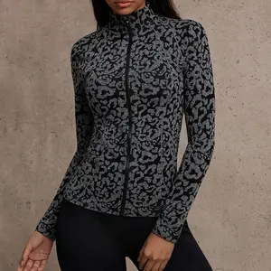 Leopard print slim-fit yoga jacket with zipper design for outdoor sports and running, long-sleeved coat