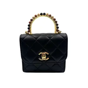 Pre-owned CHANEL Lambskin Mini Bags Quilted Top Handle Clutch with Chain Black (L4***26) CC845