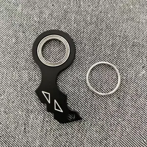 Karambit Spinner Keychain, Quiet Rotatable Aluminum Alloy EDC Fidget Toy, Stress Relief Anti-Boredom Key Ring, Stylish Daily Pocket Carry Accessory