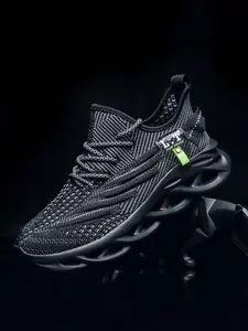 Men's Casual Sports Shoes Breathable Knit Lace-up Versatile Running Shoes Outdoor Mesh Footwear Running Sneakers Knitted Running Shoes