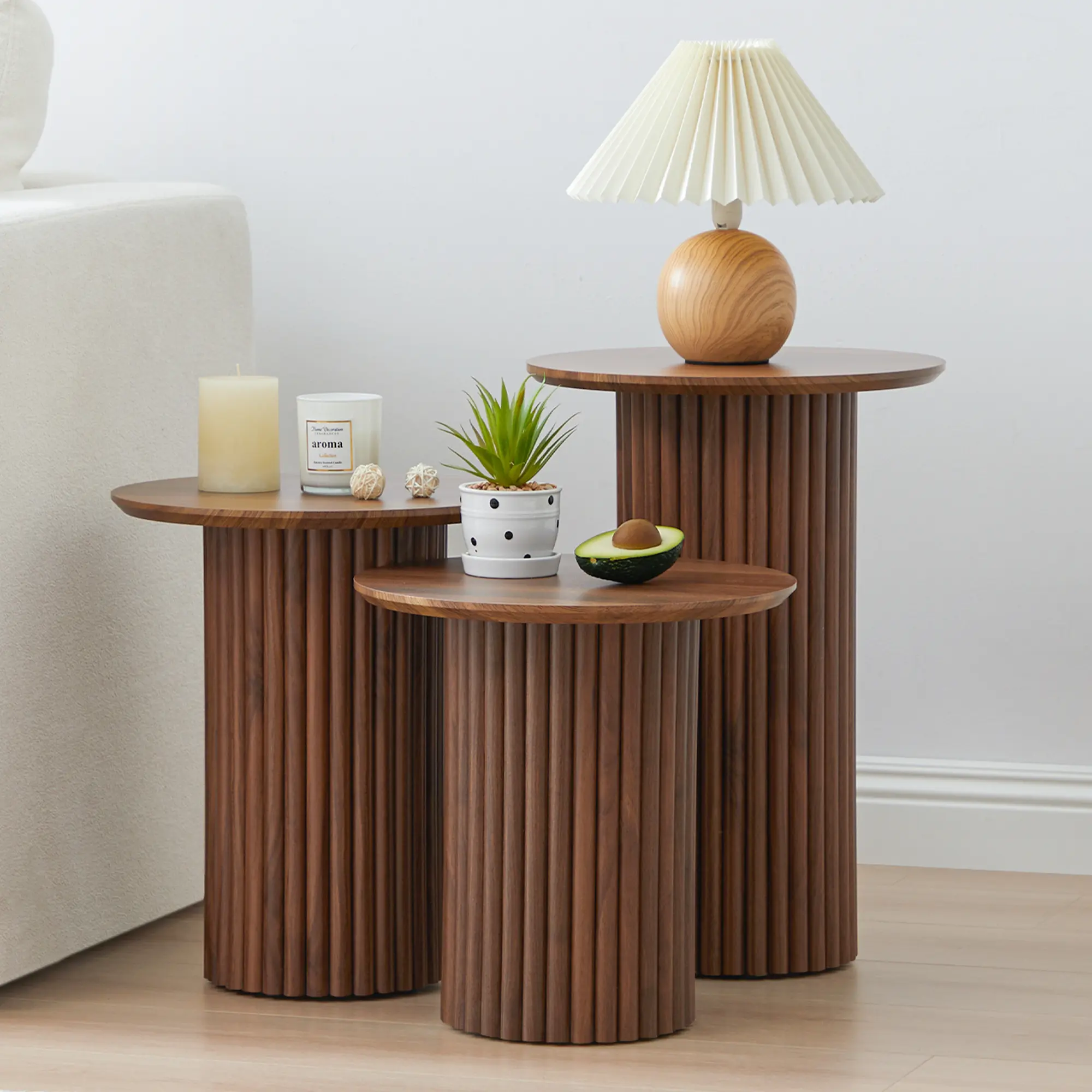 FurSch Round Nesting Coffee Table Set of 3,Mid Century Modern Fluted Coffee and End Table Set,Small Circle Wooden Side Table Drink Table for Living Room