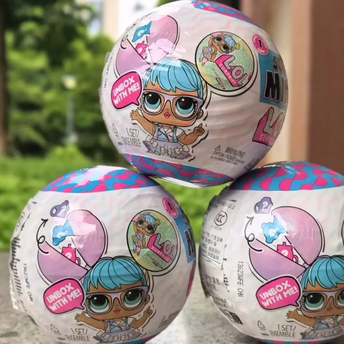 L.O.L. Surprise! Sooo Mini! Mystery Blind Ball | 8+ Layers of Surprises | Collectible Tiny Dolls with Mini Surprise Balls | Viral Peeling & Unboxing Toy | Perfect Gift for Girls 8+