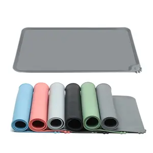 Stop Messy Floors!48cm Silicone Mat for Dog Bowls, Raised Edge, Anti-Spill, Dishwasher Safe, Non-Slip