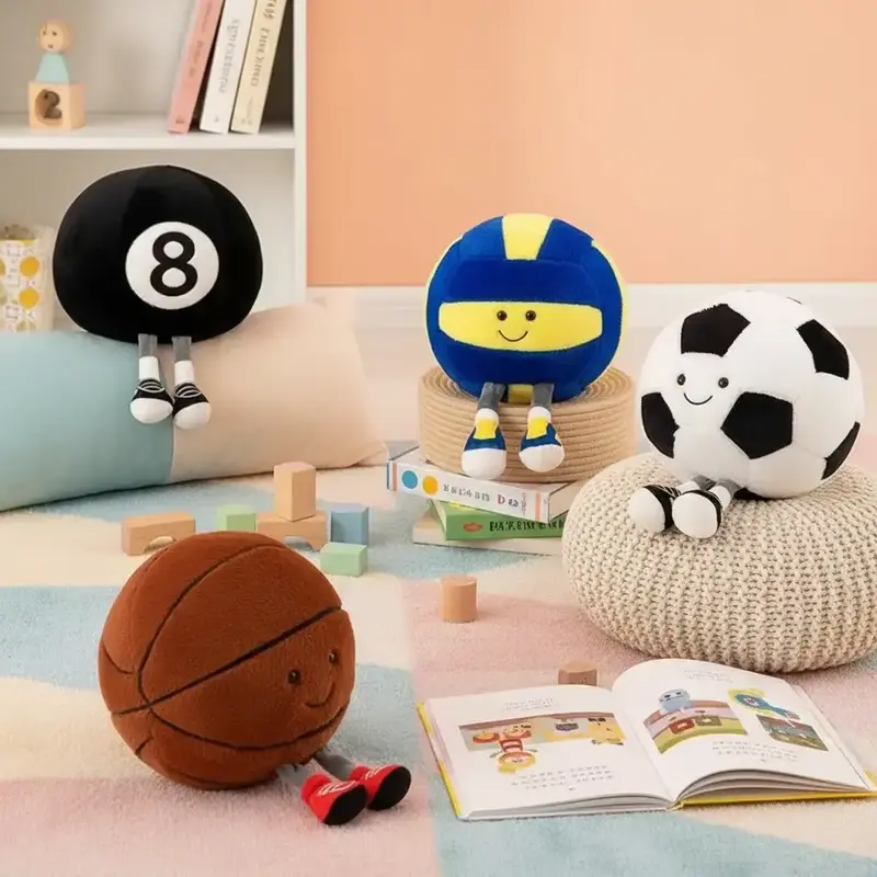 Sports Ball-Shaped Stuffed Toy, 1-Count Cute Basketball/Football Plush Toy, Soft Plush Throw Pillow, Birthday Gift for Boys & Girls, Soft Cuddly Gift