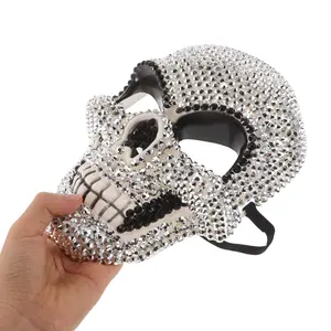 Sparkling Rhinestone Mask Ball Party Halloween Costume Accessory, Fashionable Full Diamond Face Cover for Festive Events