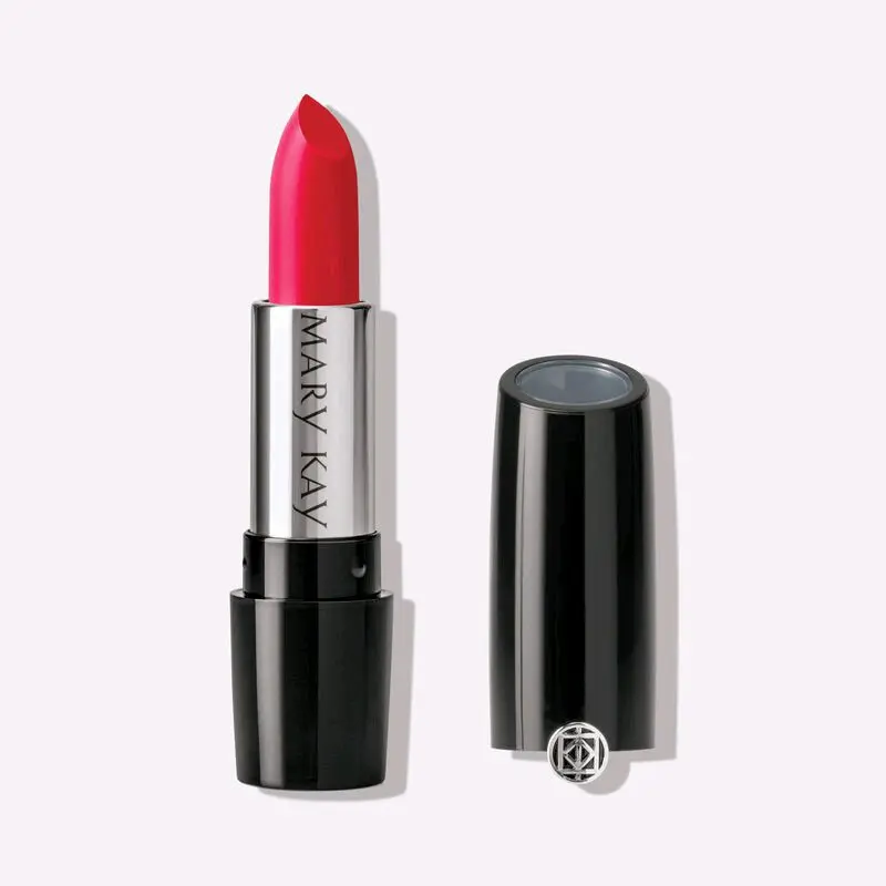 Gel Semi-Matte LipstickEnjoy long-lasting color and velvety comfort with this semi-matte lipstick that cushions lips and delivers a soft-focus effect.  .13 oz.