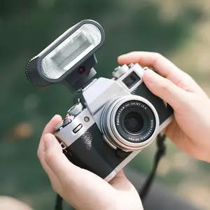 PHOTOOLEX G01 Mini Speedlite Flash GN16 5600K, 700 Flashes with Color Screen, Portable Rechargeable On-Camera Light for DSLR & Mirrorless, Hot Shoe Flash for Canon Sony Nikon Fuji, Ideal for Portraits, Vlog, Travel & Studio, Gift for Birthdays & Holidays