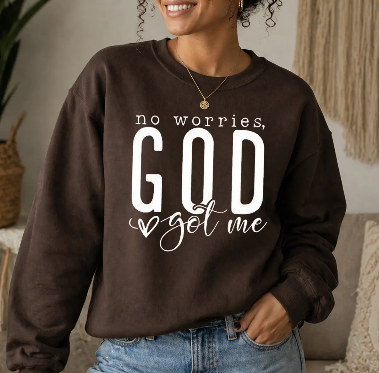 No Worries God Got Me Sweatshirt, Unisex Classic Christian Graphic Tops in Soft Cotton Fabric, Religious Apparel Gift, Menswear