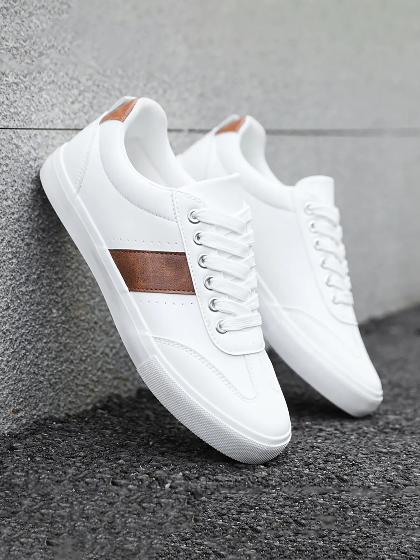 Men's Casual Sneakers, Comfortable Low-Top Shoes for Daily Wear, Stylish Lace-Up Design, Fashionable Casual Sneakers, Perfect for Walking & Running, Minimalist Sneakers, Lowtop Casual Sneaker