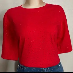 Rhinestones top