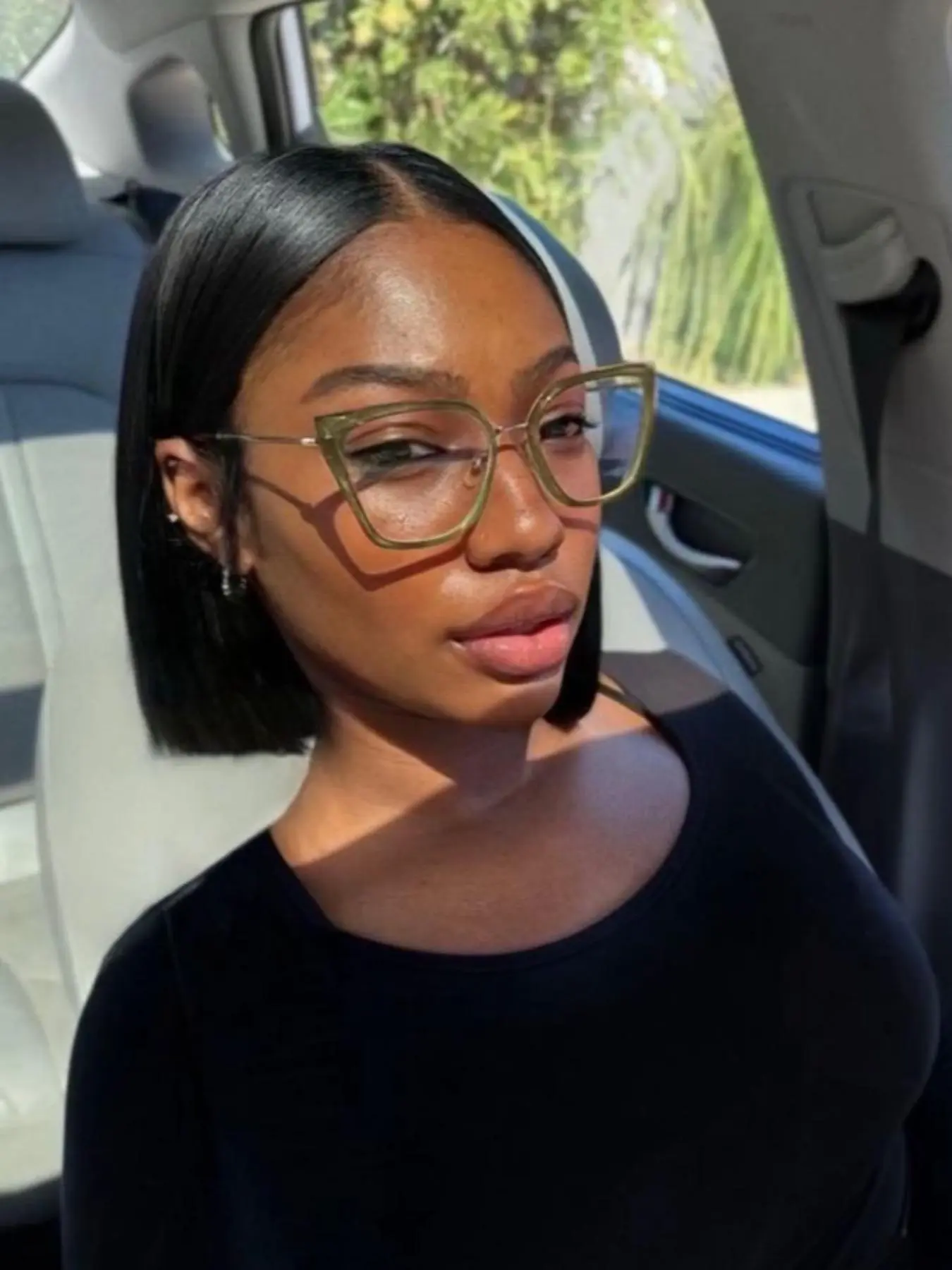 250% Density Bone Straight Kim Closure2x6 Lace Wear and Go Wig, Human Hair Lace, Bleached Knots with 2x6 Lace Straight Style, Ready to Wear and Beautiful, Easy to Create a Perfect Look