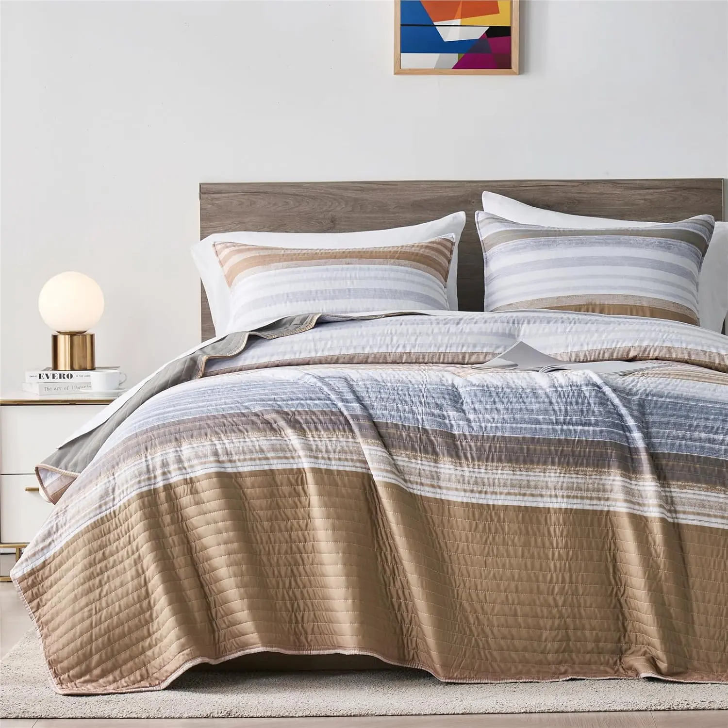 /Cal  Quilt Bedding Set, White Grey and Khaki Patchwork Striped Quilt Set, 2 count Soft Lightweight Bedspread Coverlet Set with 1 Pillow Sham(Khaki,)