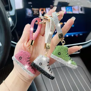 Elegant Fashion Embellished Ceramic Canvas Shoe Car Keychain, Metal Sparkling Shoe Bag Charm Key Ring Gift Box, Floral Pattern Keychain, Stylish Keyring, Cute Charms Keychain