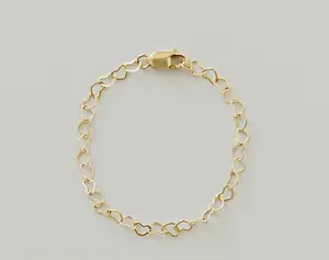 Dainty Heart Chain Bracelet for Newborns - Hypoallergenic Tarnish Resistant Metals with Extra Links for Growth - Perfect Gift for Mothers and Babies