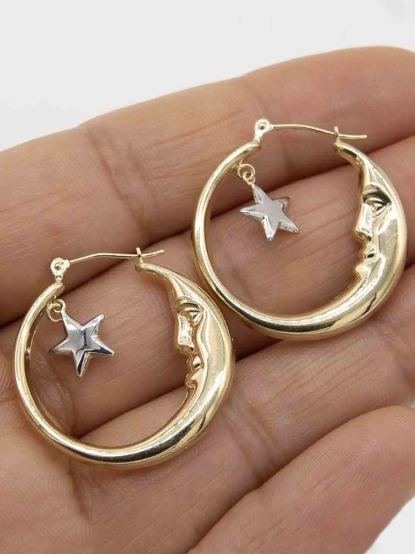 Vintage Star and Moon Fringe Pendant Round Hoop Earrings, Women's Simple Design Earrings Hoops, Versatile Creative Jewelry for Daily and Party Wear