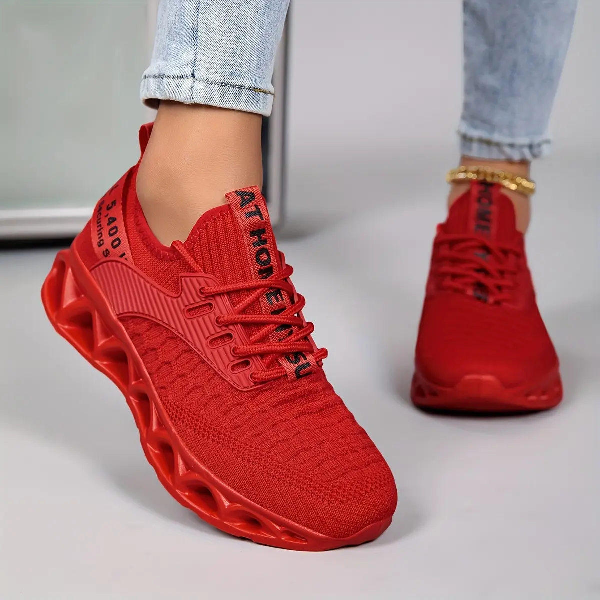 Women's Bright Red Athletic Casual Trainers - Durable Structure, Closed-Toe, Breathable, Shock-Absorbing, Lightweight, Non-Slip Lace-Up Runners with Soft EVA Soles, Suitable for Jogging, Tennis, All Seasons, Bright Red Runners, Closed-Toe Casual Trainers,