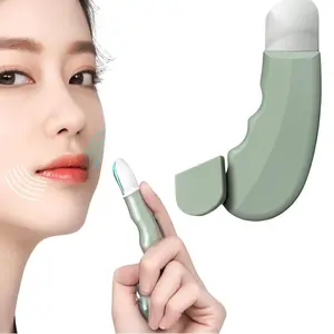 1 standard size mild blackhead removal skin scraper, ergonomically curved handheld shape, deeply cleanses pores, removes blackheads, dead skin, and excess oil, perfect for home skincare, daily facial care, and beauty salon use, Blackhead Extractor
