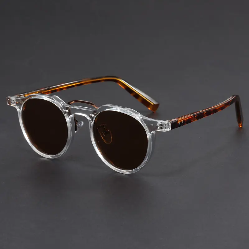 XUH Vintage Round Sunglasses for Women, Transparent Frame with Tortoiseshell Temples, UV400 Polarized Lenses for Driving, Retro Sun Style, Polarized Women's Sunglasses, Unisex, Sunwear, Uv Protection Lens
