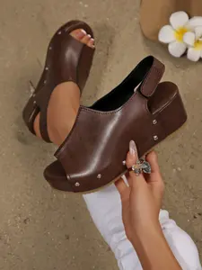 Women's Rivet Fish Mouth Wedge Sandals, Vintage Bohemian Style, Fashionable Wedge Shoes, Comfortable Thick Sole Imitation Leather, Ideal for Summer Daily Wear & Vacation Wedge Sandal Shoes Footwear