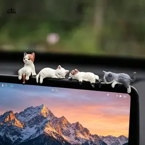 4 Pcs Car Interior Ornaments, Car Dashboard Decoration,Dashboard Miniature Figurines, Cute Car Interior Accessories, Car Trinkets, Car Desktop Decor