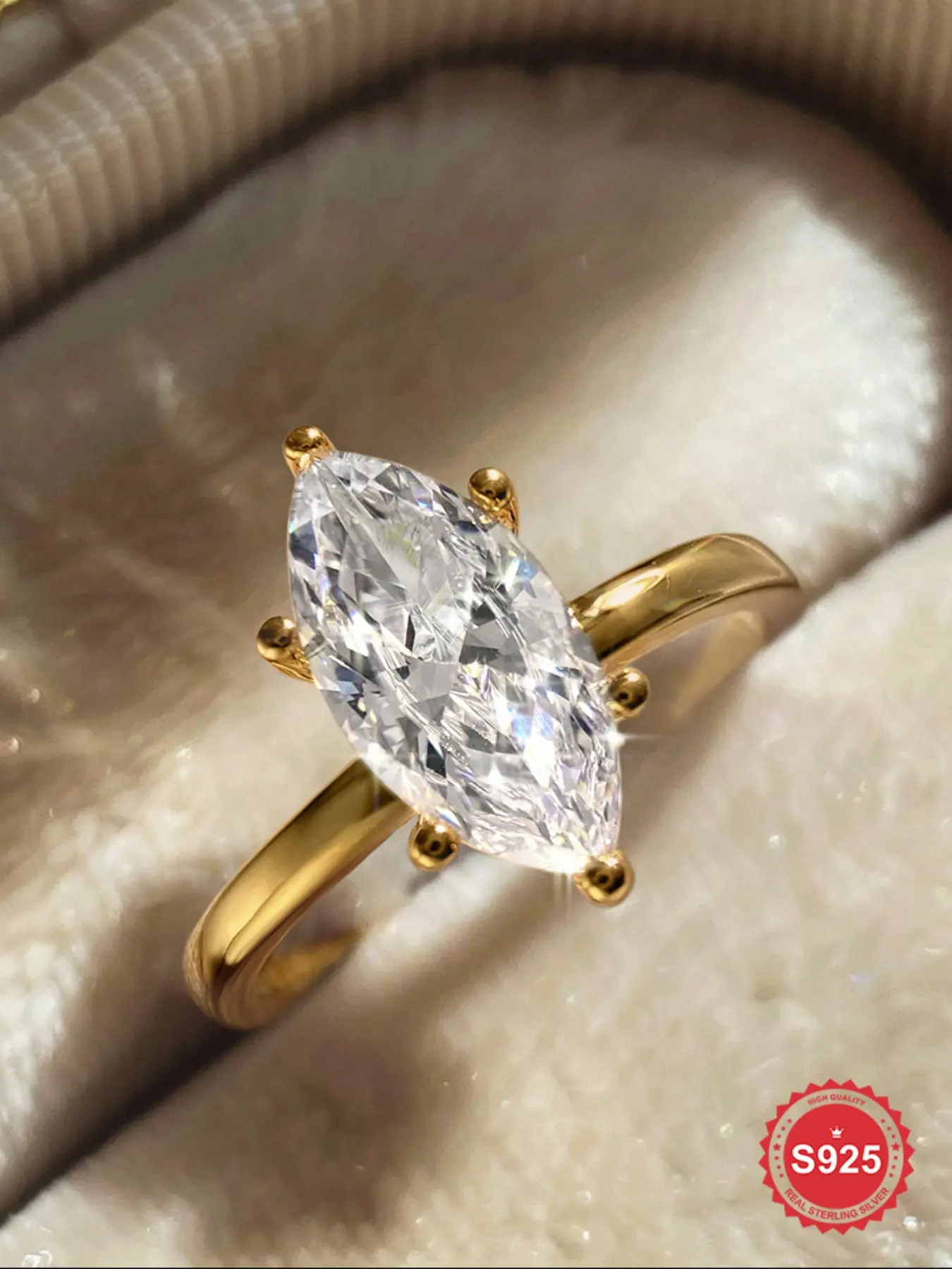 Marquise Cut Ring, Beautiful Rings, Unisex Engagement Rings Symbol of Love for Marriage Proposals Weddings with Sparkling Gemstone Classic Design Jewelry Suitable for Couples Romantic Occasions Special Celebrations