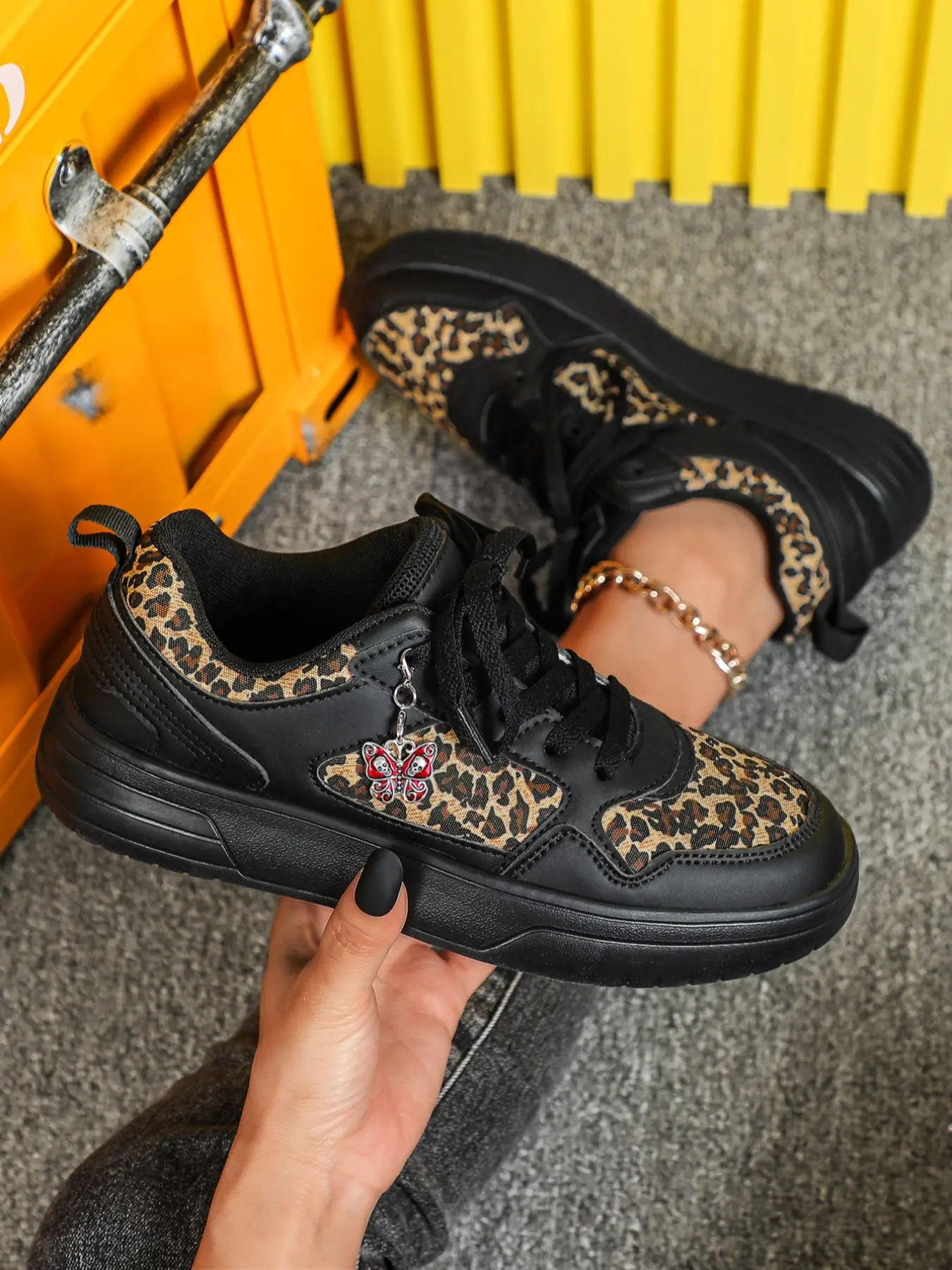 Women's Fashion DIY Detachable Leopard Print Casual Trainer Sneakers, Breathable Lightweight Low Top Lace-Up Skate Shoes for All Seasons