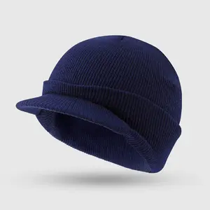 Streetwear Essential! Men's Short Brim Beanie with Ear Flaps - Urban Fashion Hat for Gym & Daily Looks，Duck tongue cap.