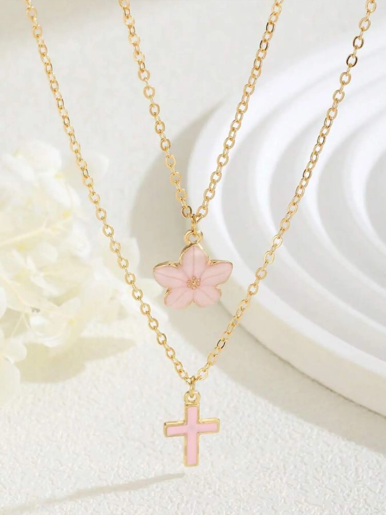 Cherry Blossom & Cross Pendant, Fashion Jewelry for Party, Daily Clothing Decor, Trendy All-match & Exquisite Jewelry for Birthday Gift, Cross Necklaces, Cross Charm Necklace, Dainty Cross Necklace, Cross Chain Design, Costume Jewelry Necklace