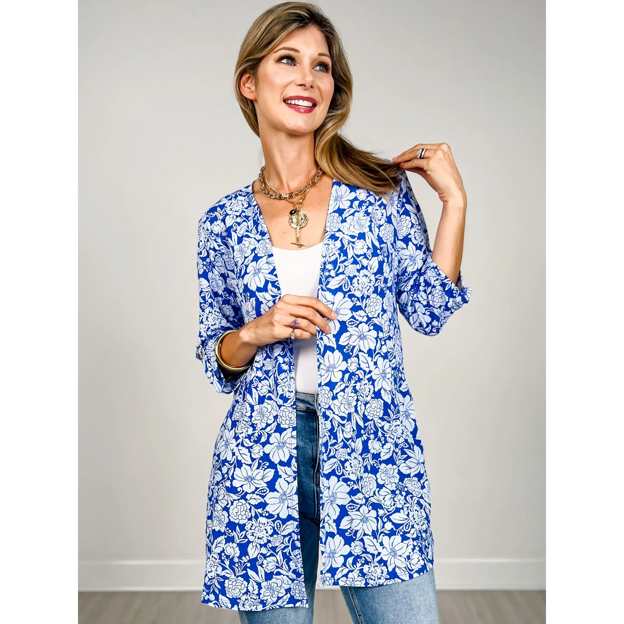 3/4 Sleeve Open Front Lightweight Cardigan in Ocean Blue Print