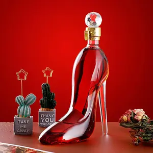 Elegant High Heels Whiskey Wine Decanter with Stopper, Liquor Decanter Set, Unique Design for Liquor, Bourbon, Tequila, Perfect Gift for Women