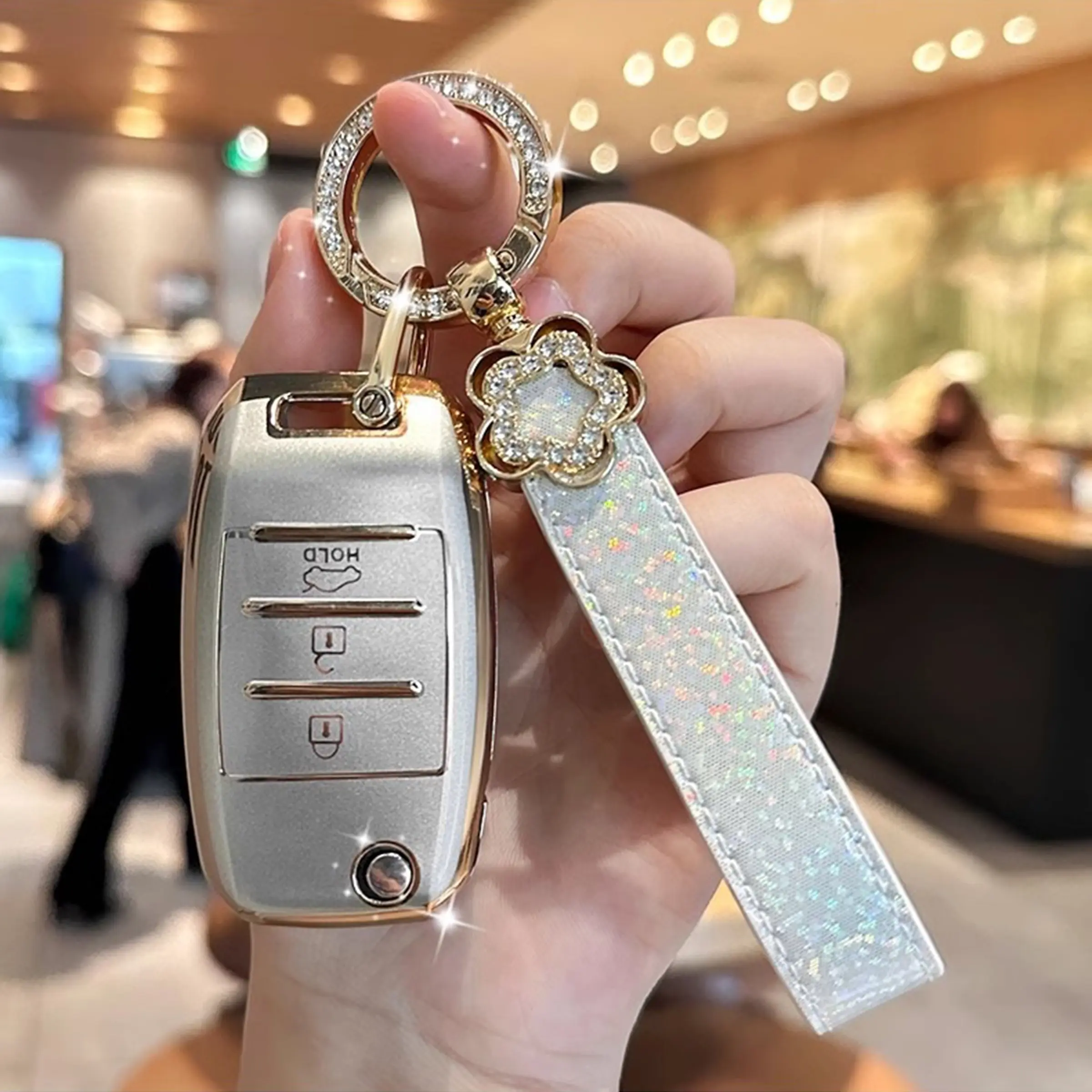 TPU Car Key Fob Cover with Keychain Car Key Accessory Key Fob Shell for Geely, Kia (K5/K3/KX3/Optima/Rio/Sportage/Cerato/Carens/Rondo/Ceed/Picanto/K2/Soul/Venga/K7/K4/K6/K8/K9), Car Key Protector Car Accessories