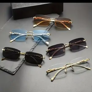 Cruising muscle car sunglassess