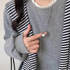 Women's Simple Stainless Steel Long Flexible Necklace, Adjustable Extension Glossy Heart Charm Pendant, Fashion Statement Sweater Chain Luxury Neck Accessory, Adjustable Extension Necklaces, Fashion Statement Necklaces golden