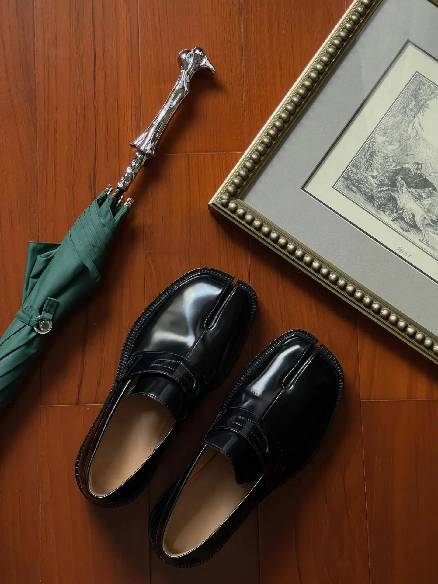 Men’s Genuine Cowhide Leather Slip-On Loafers. Classic black casual shoes designed with chunky thick sole. Fashion sleek silhouette, comfy daily footwear for all casual outfits., Black Loafers, Chic Loafers